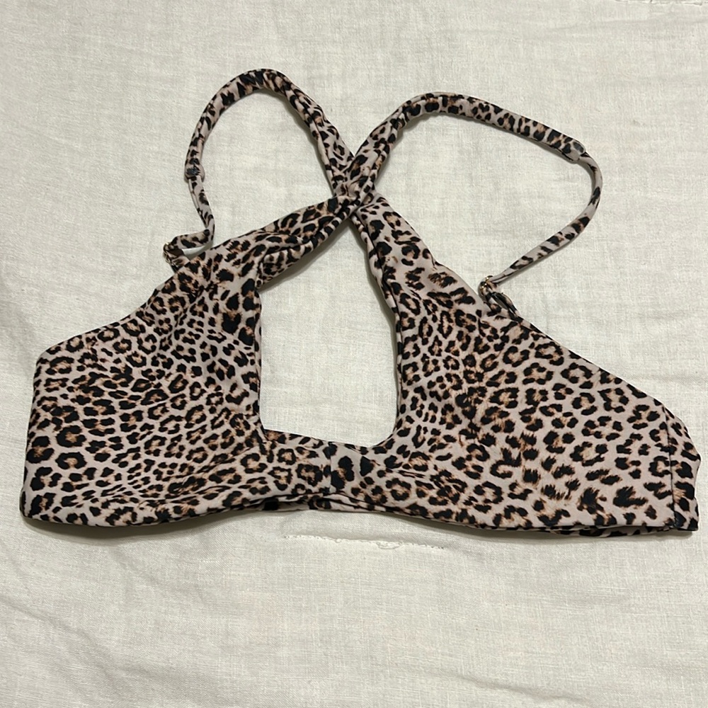 Skatie Jasmine bikini top in Manhattan